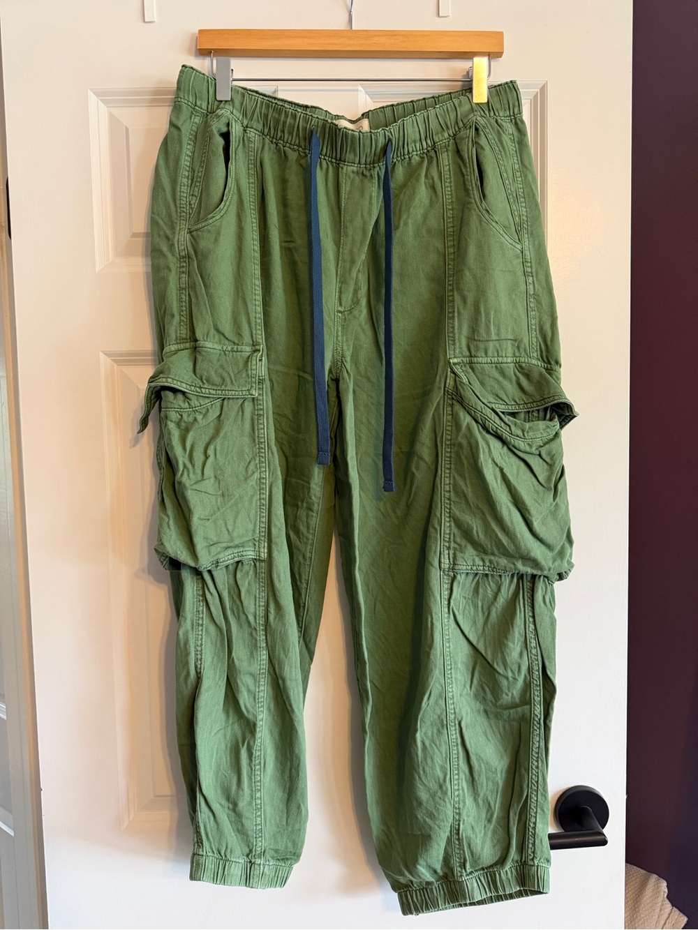 PILCRO Women's Linen Cotton Cargo Jogger Pants